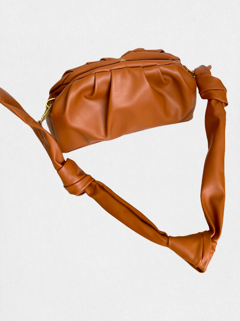 YVEE Pleated Bag (Brown)